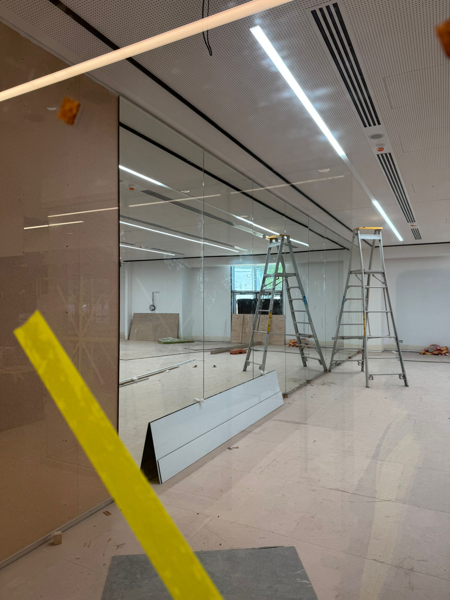 Mirror Walls for Dance Studios in Sydney | Supply & Installation