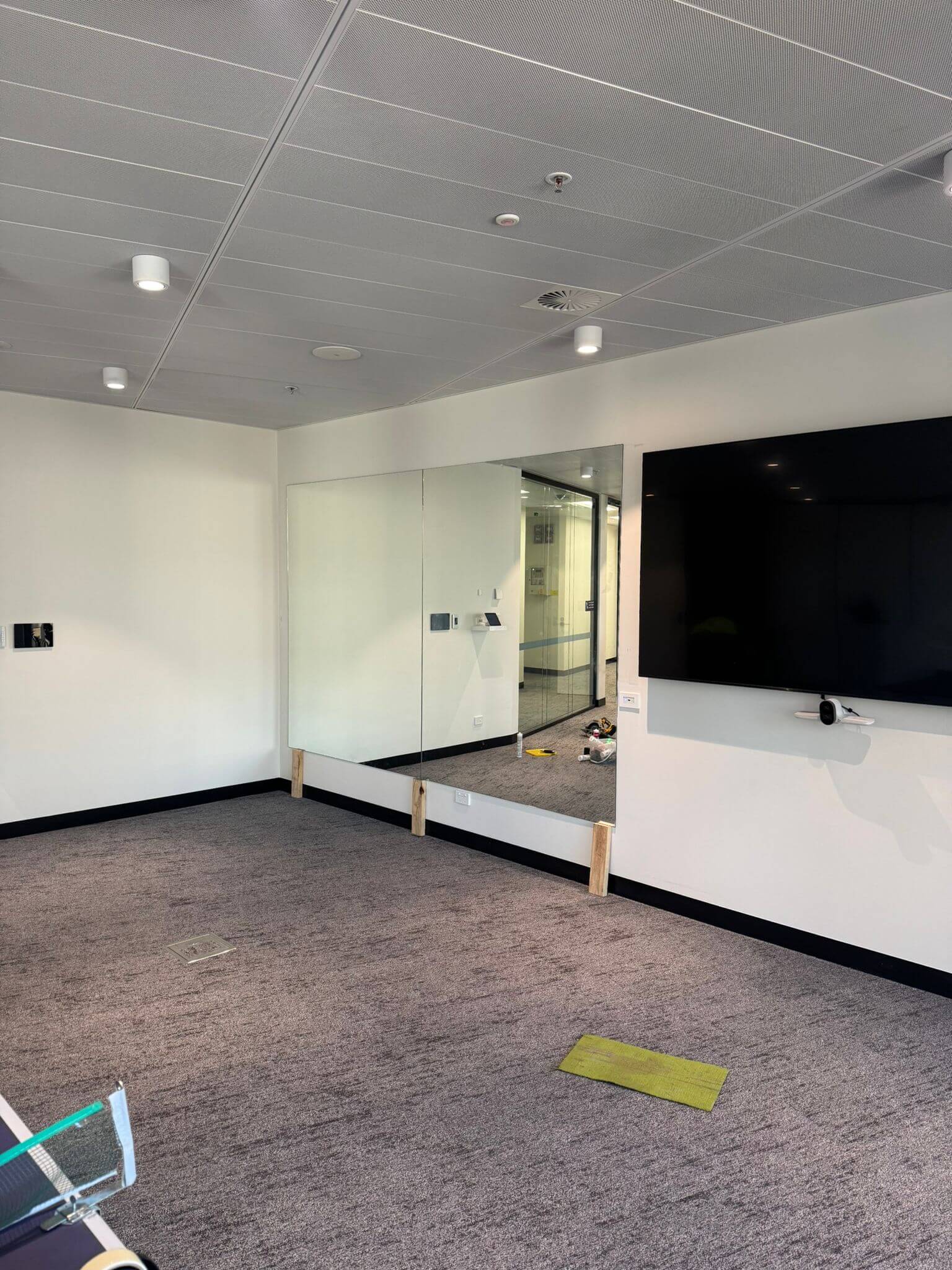 Mirror Installation Methods