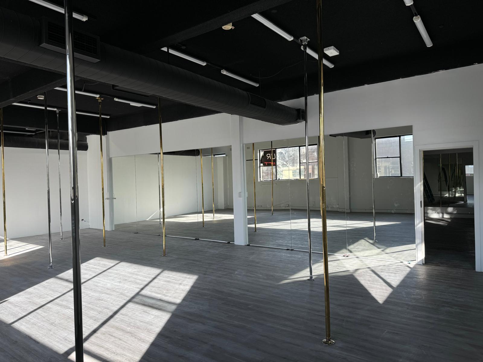 dance-studio-mirror-installation